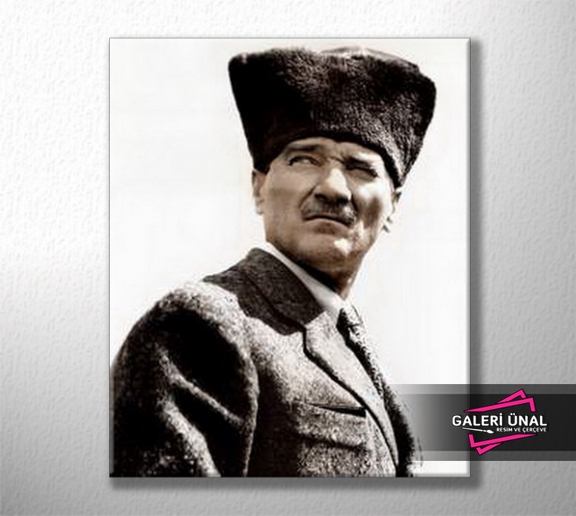 Kalpaklı Atatürk Portre