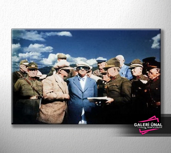Atatürk Askeri Tatbikat Alanında 
