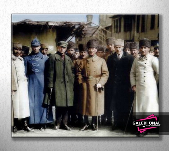 Atatürk ve Silah Arkadaşları