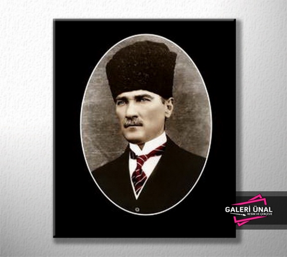 Kalpaklı Atatürk Portre