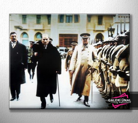 Atatürk'ü Karşılama Töreni